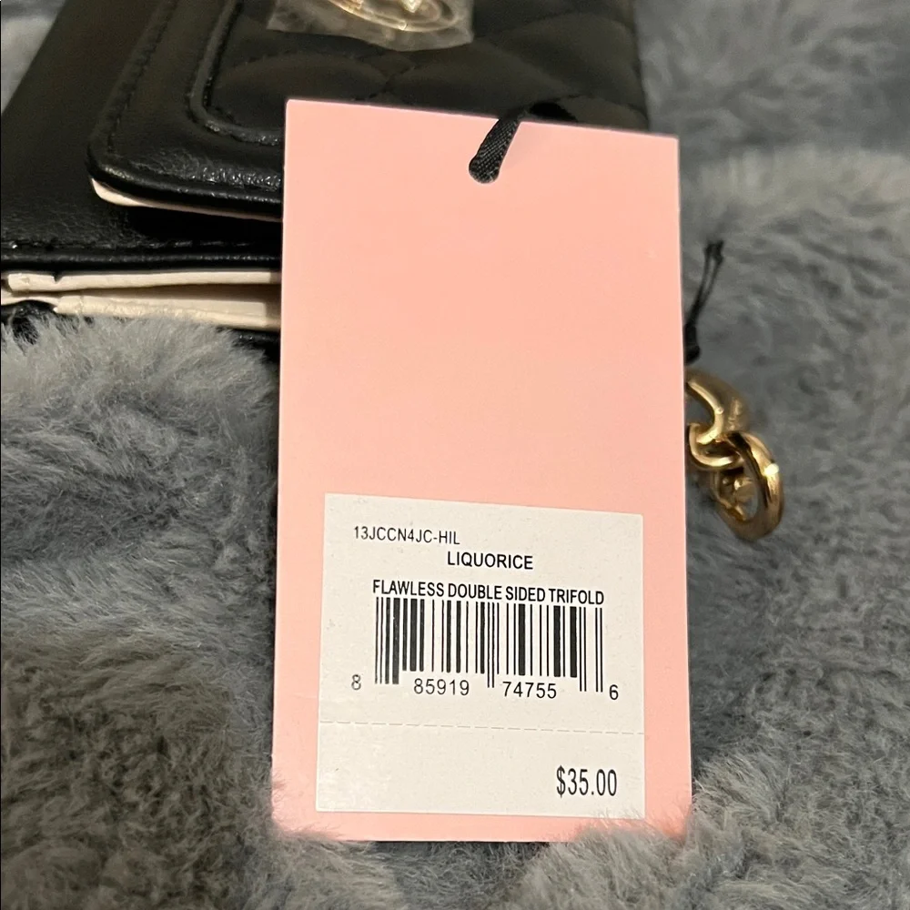 Juicy Couture Black Heart Quilted Wallet NWT retail $35